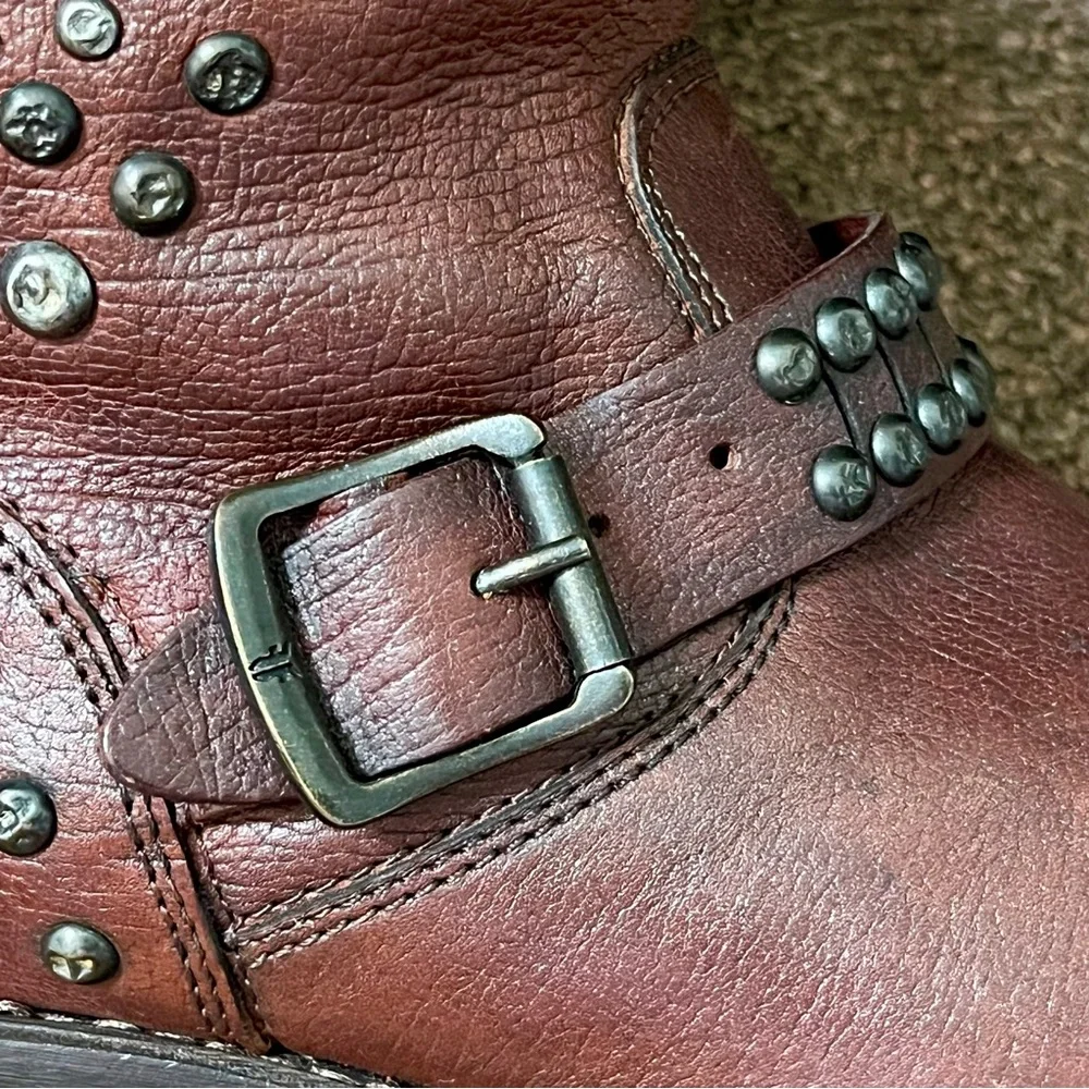 🔴SALE🔴 Frye Veronica studded moto ankle boot Size 8 - Picture 7 of 16